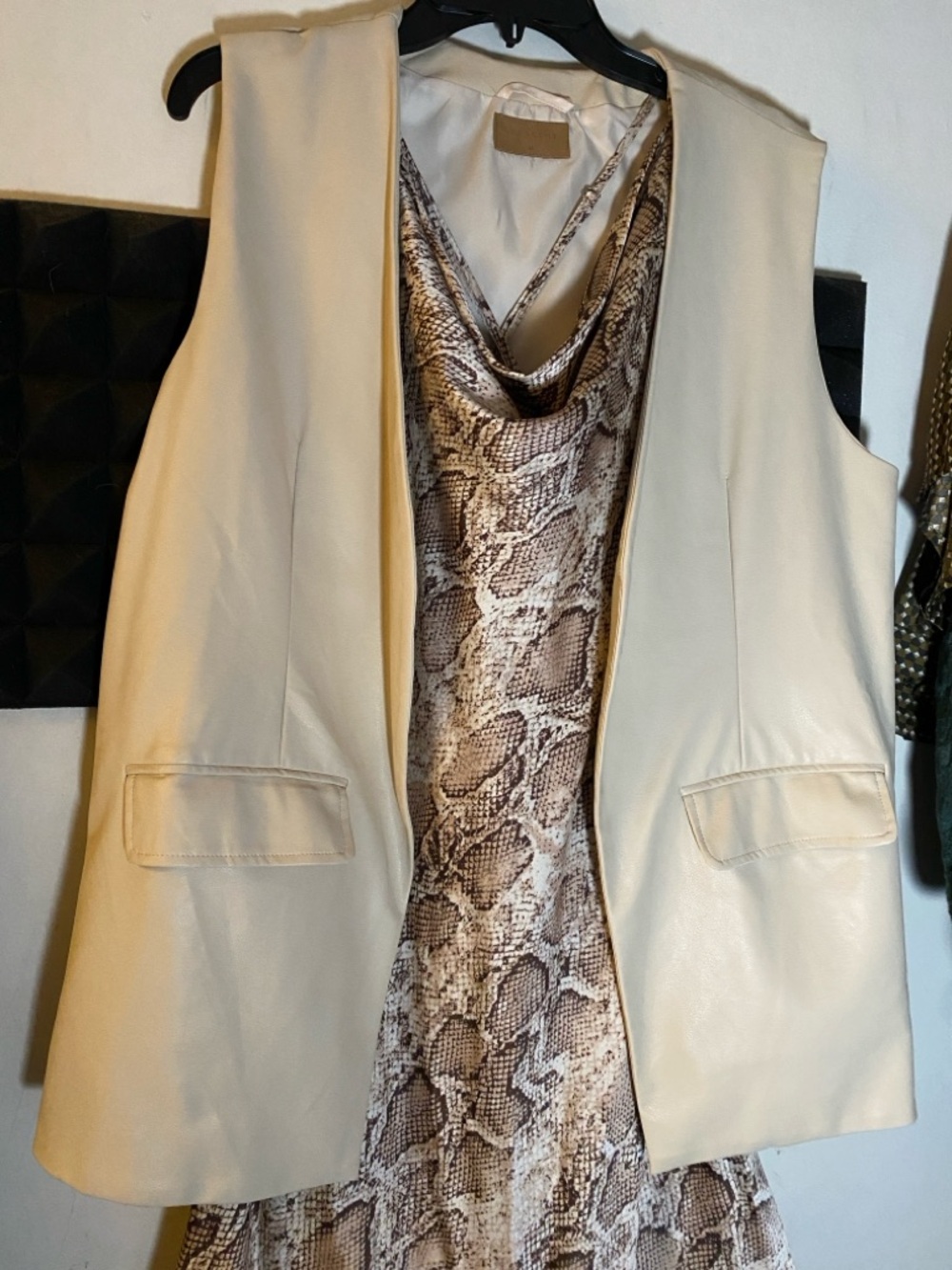 Crescent Cream Sleeveless Blazer Vest